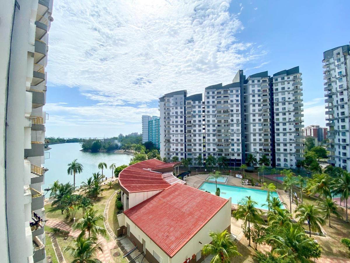 Bayview Suites Port Dickson By Maison Экстерьер фото