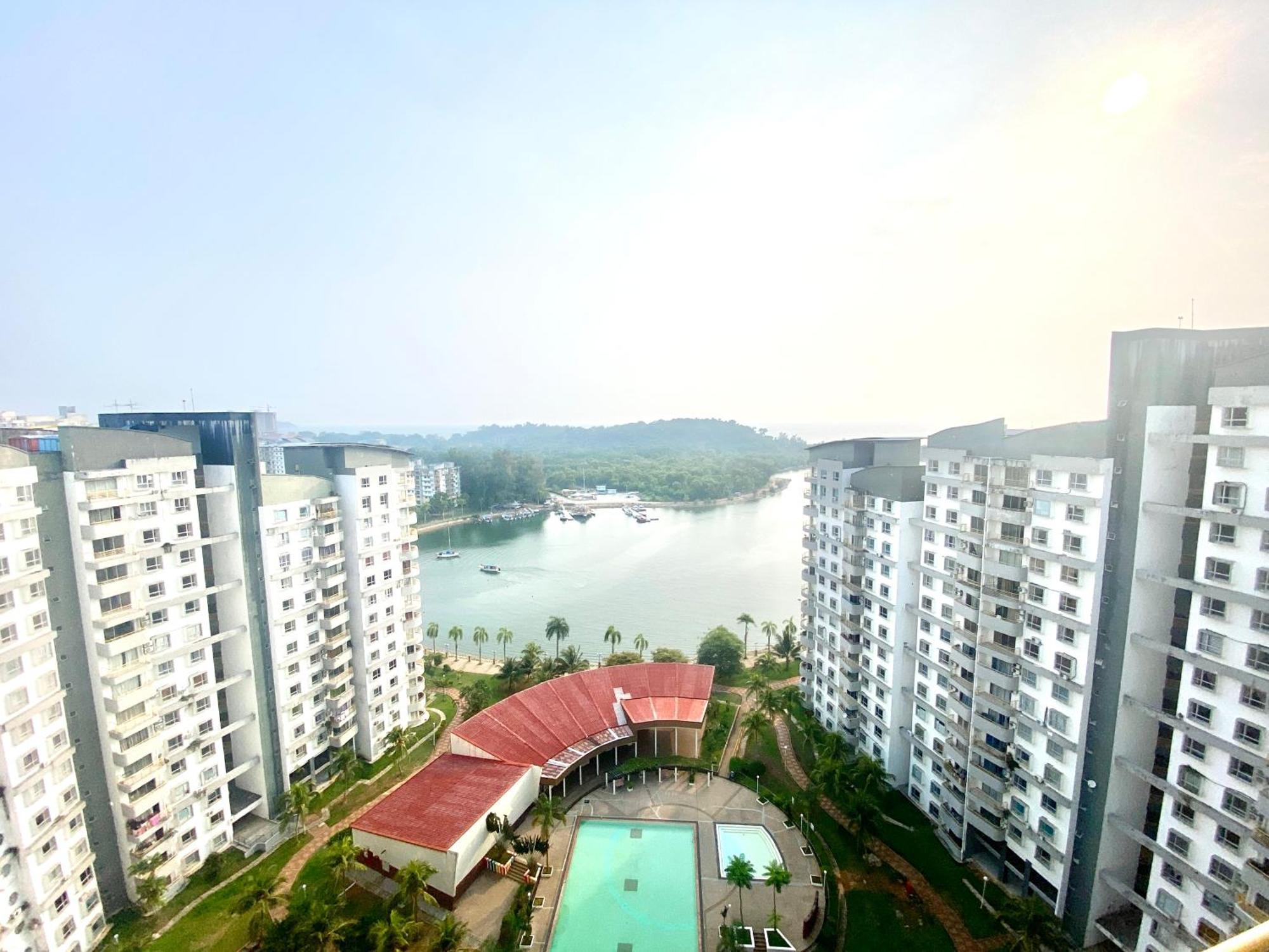 Bayview Suites Port Dickson By Maison Экстерьер фото